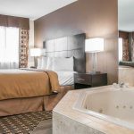 Quality Inn Grand Rapids King with Whirlpool